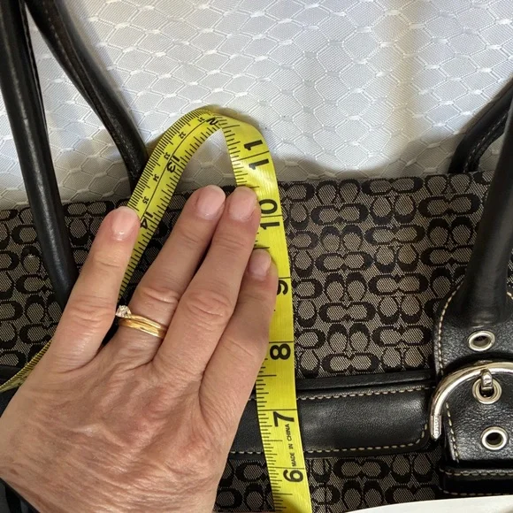 Coach Vintage Signature Series SoHo Satchel - Picture 14 of 16